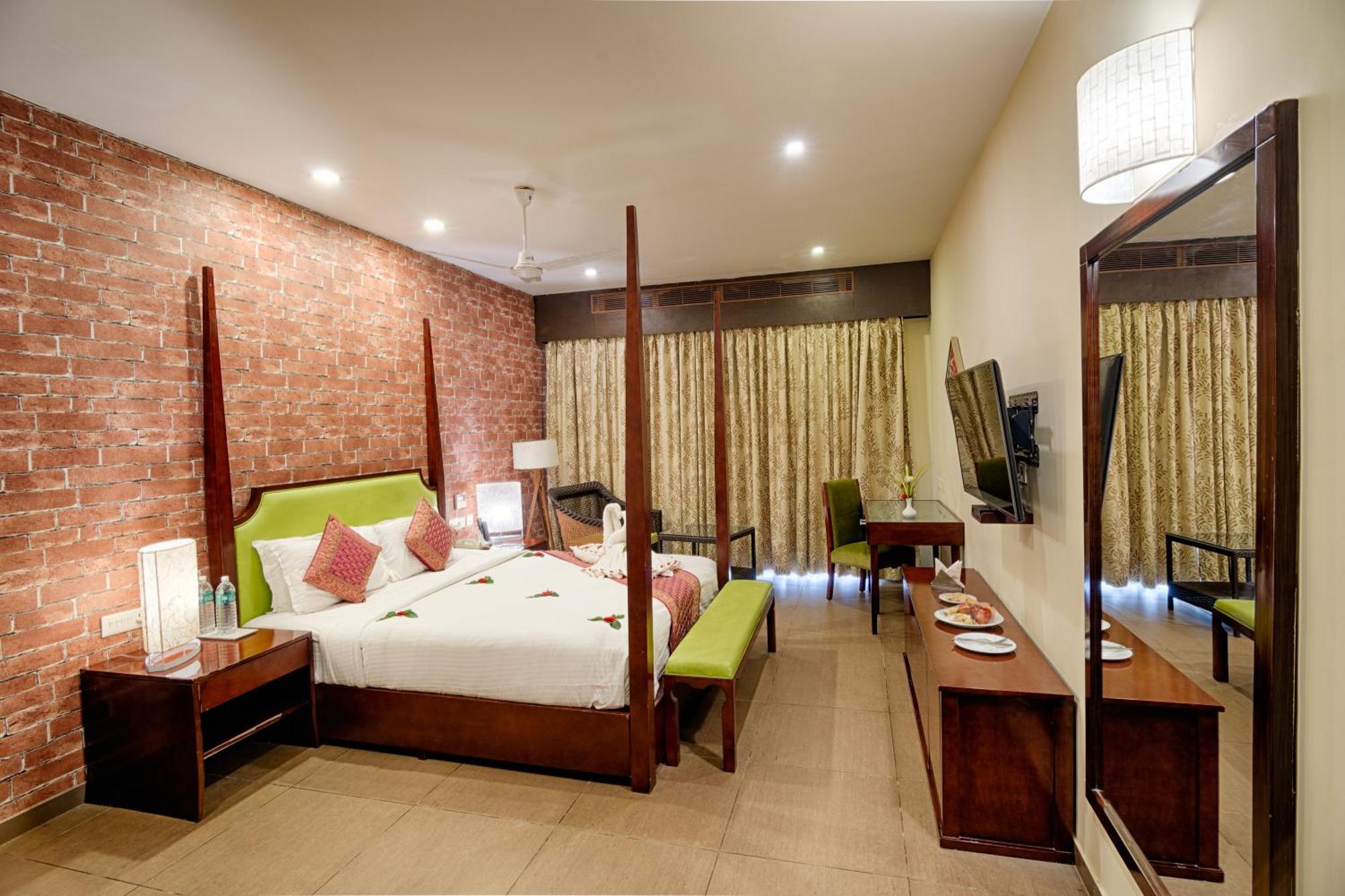 Grand Serenaa Hotel & Resorts, אורוויל מראה חיצוני תמונה