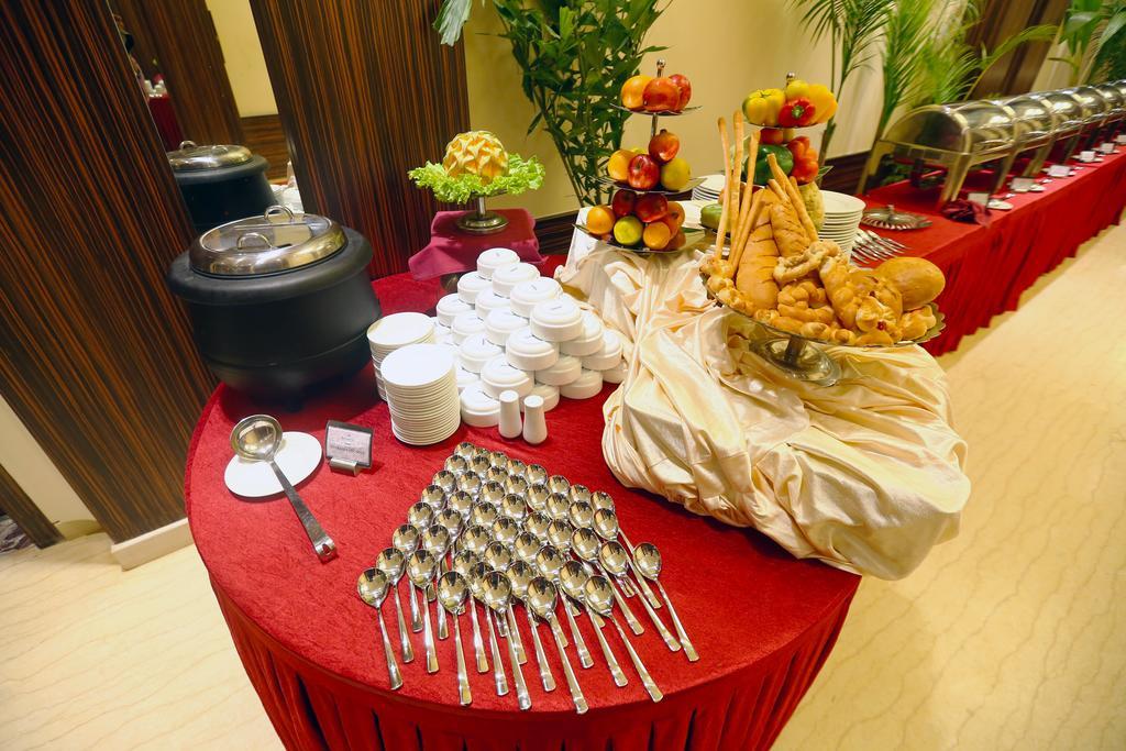 Grand Serenaa Hotel & Resorts, אורוויל מראה חיצוני תמונה