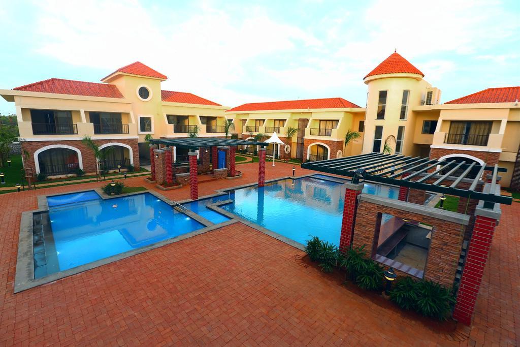 Grand Serenaa Hotel & Resorts, אורוויל מראה חיצוני תמונה