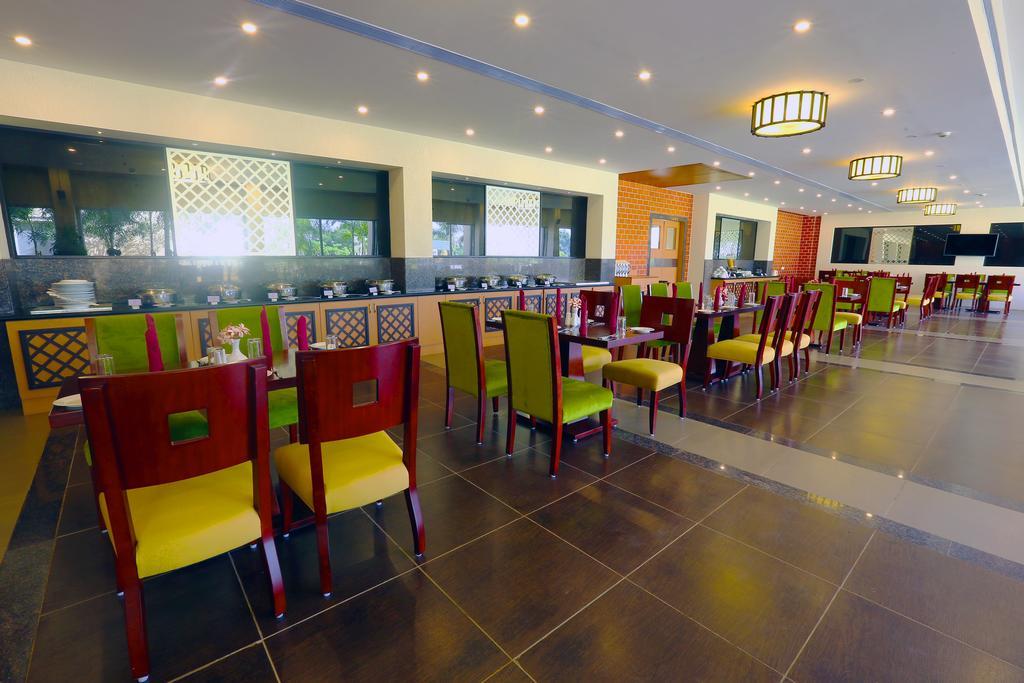 Grand Serenaa Hotel & Resorts, אורוויל מראה חיצוני תמונה