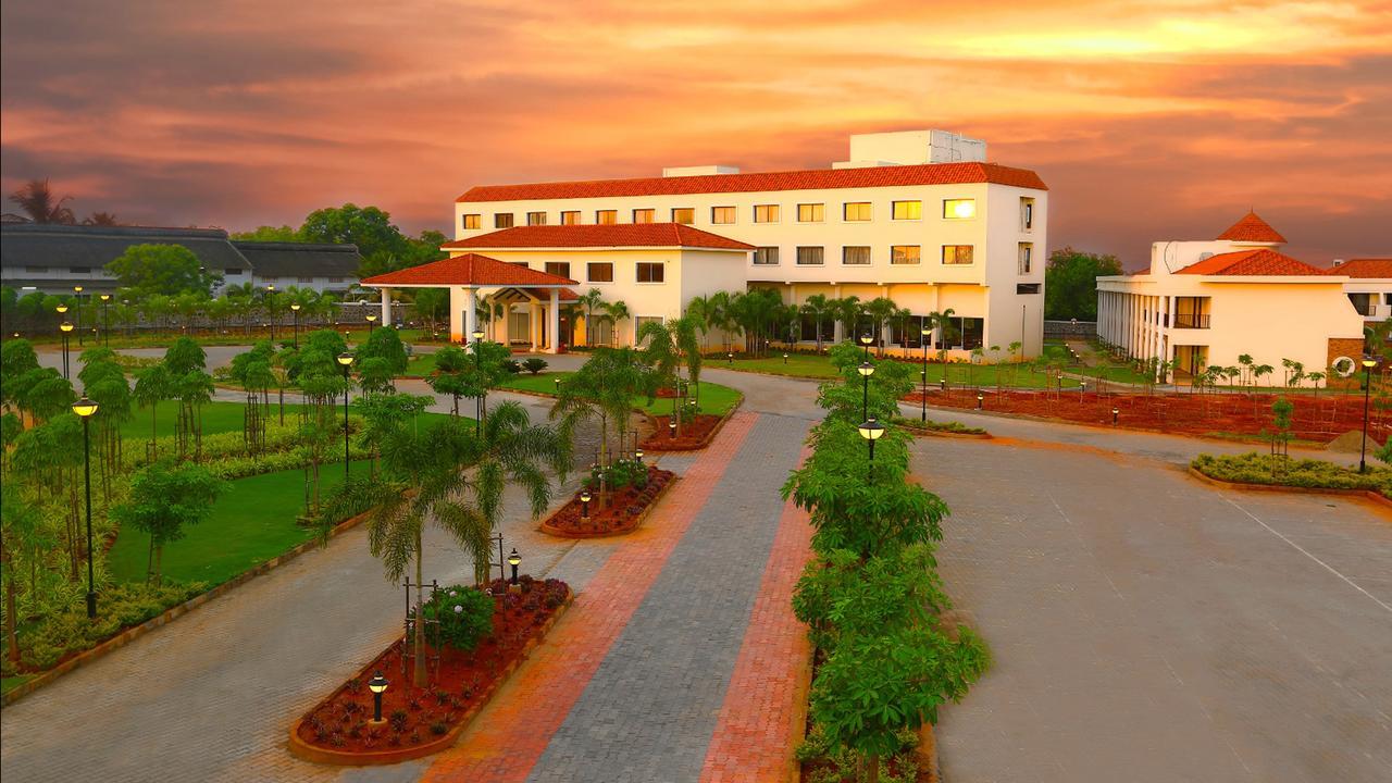 Grand Serenaa Hotel & Resorts, אורוויל מראה חיצוני תמונה