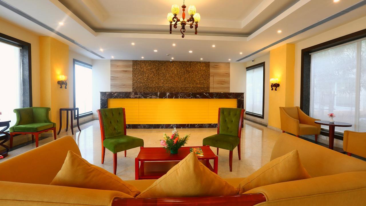 Grand Serenaa Hotel & Resorts, אורוויל מראה חיצוני תמונה